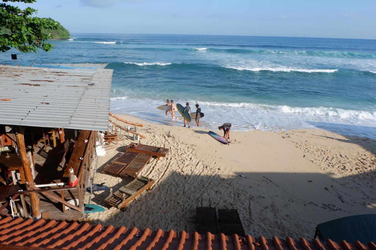 Отель Santai Warung Bali Джимбаран Экстерьер фото