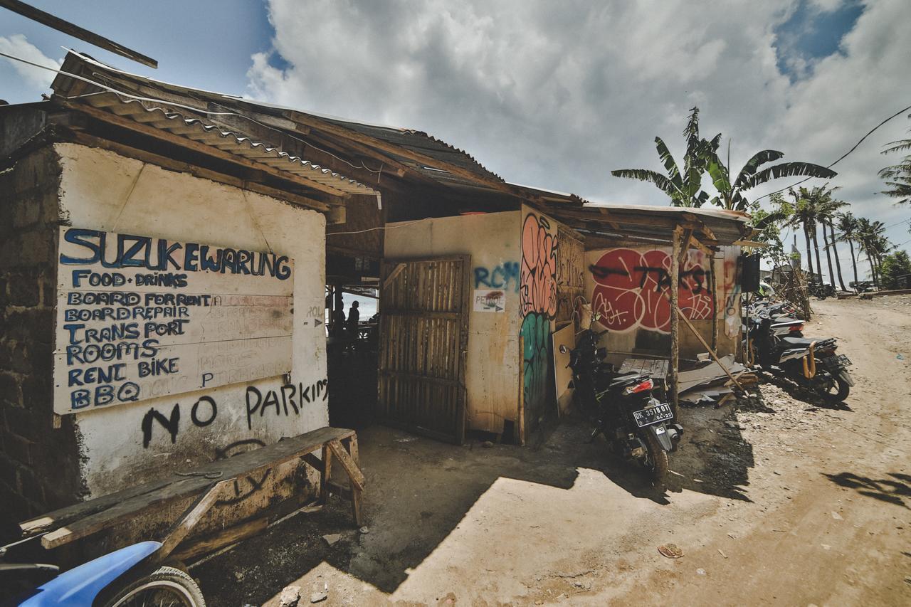 Отель Santai Warung Bali Джимбаран Экстерьер фото